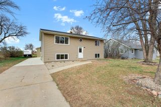 8600 1st Avenue W, Clear Lake, MN 55319