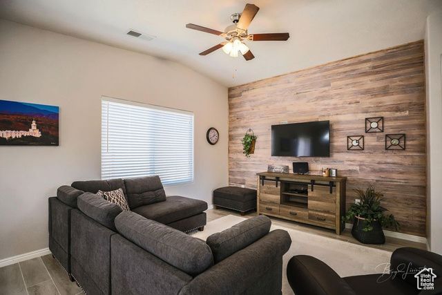 2031 E COLORADO ST, St. George, UT 84790