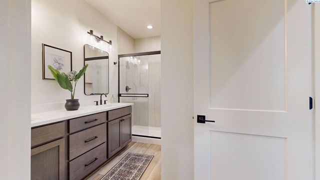 4529 Grove Court, West Richland, WA 99353