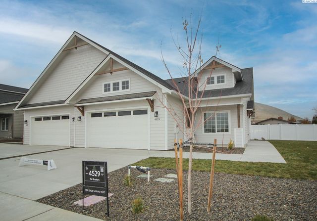 4529 Grove Court, West Richland, WA 99353