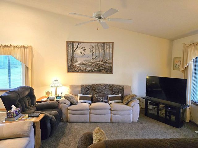 2335 Granite Terrace #32, Beloit, WI 53511