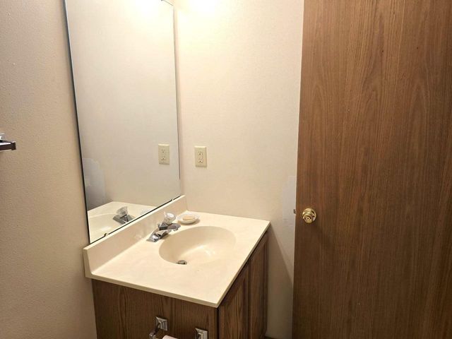 2335 Granite Terrace #32, Beloit, WI 53511