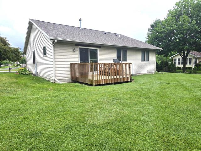 2335 Granite Terrace #32, Beloit, WI 53511