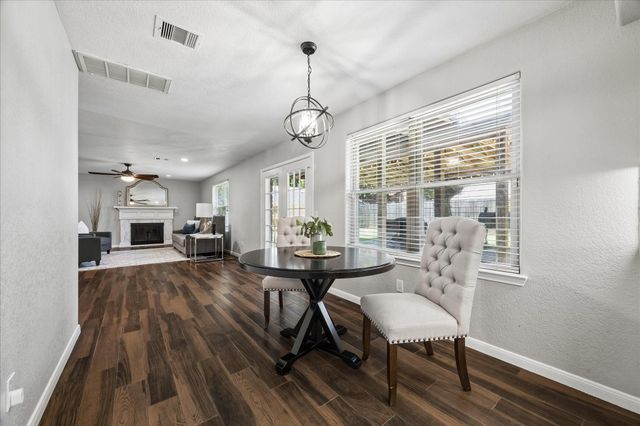 2509 Julie Street, Pearland, TX 77581