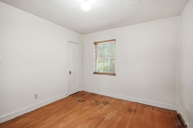 5251 Relluk Drive, Green Twp, OH 45238