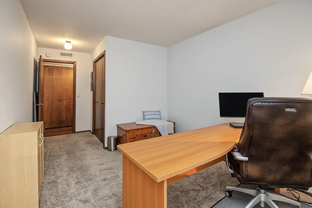 9700 Portland Avenue S 128, Bloomington, MN 55420