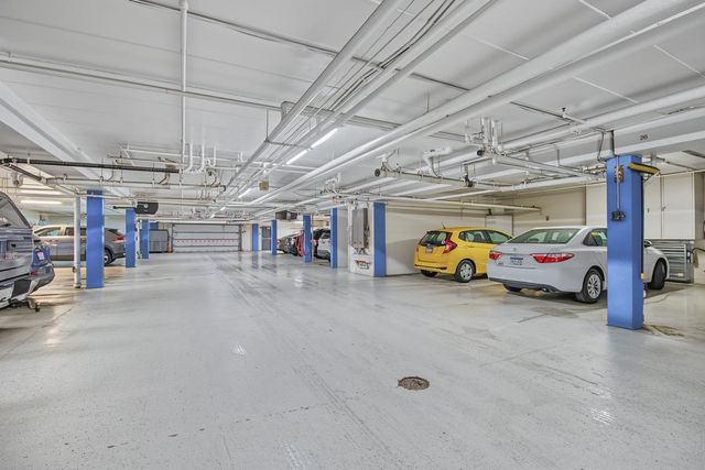 9700 Portland Avenue S 128, Bloomington, MN 55420