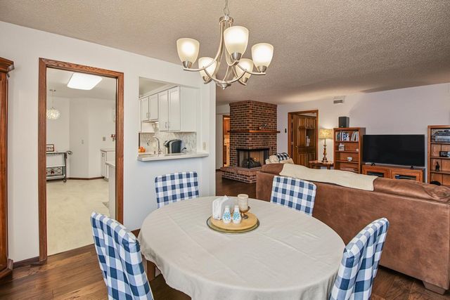9700 Portland Avenue S 128, Bloomington, MN 55420