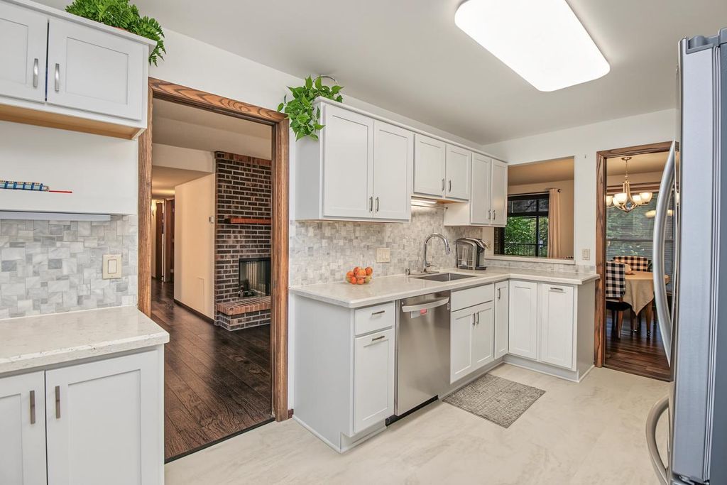 9700 Portland Avenue S 128, Bloomington, MN 55420 — photo 4