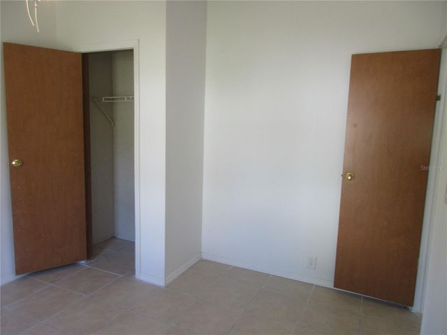 18601 SE 24TH LANE, Ocklawaha, FL 32179