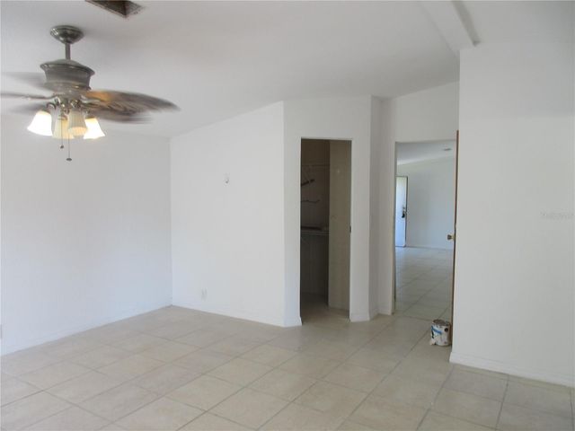 18601 SE 24TH LANE, Ocklawaha, FL 32179