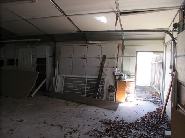 18601 SE 24TH LANE, Ocklawaha, FL 32179