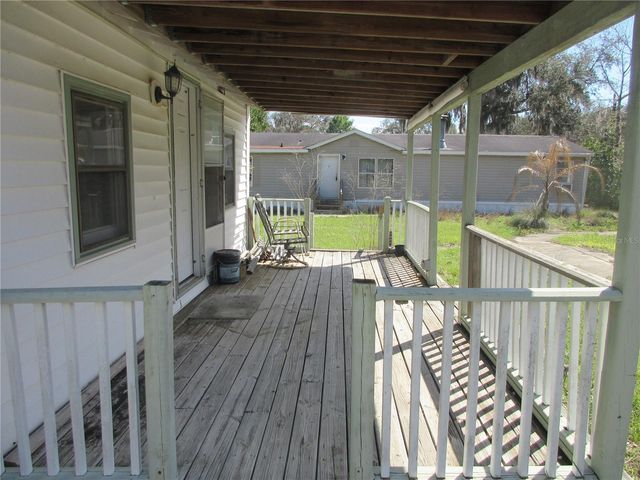 18601 SE 24TH LANE, Ocklawaha, FL 32179