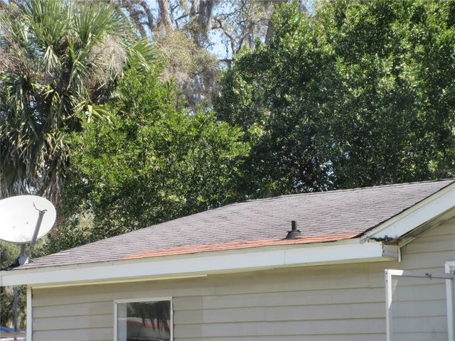 18601 SE 24TH LANE, Ocklawaha, FL 32179