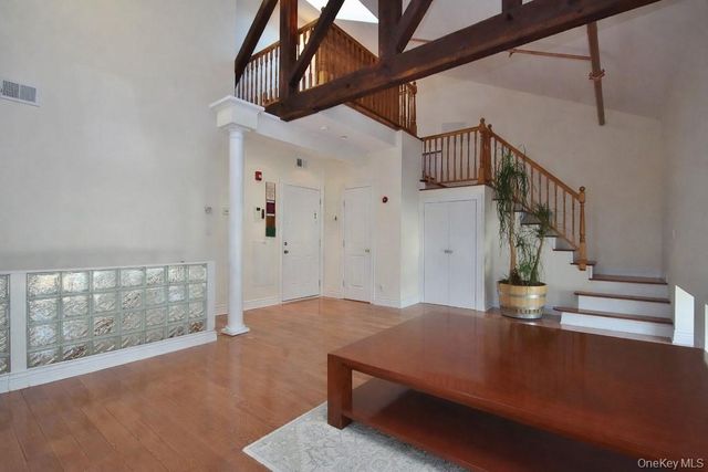 88 Broadway PH1, Ossining, NY 10562