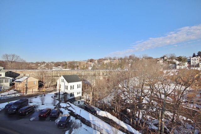 88 Broadway PH1, Ossining, NY 10562