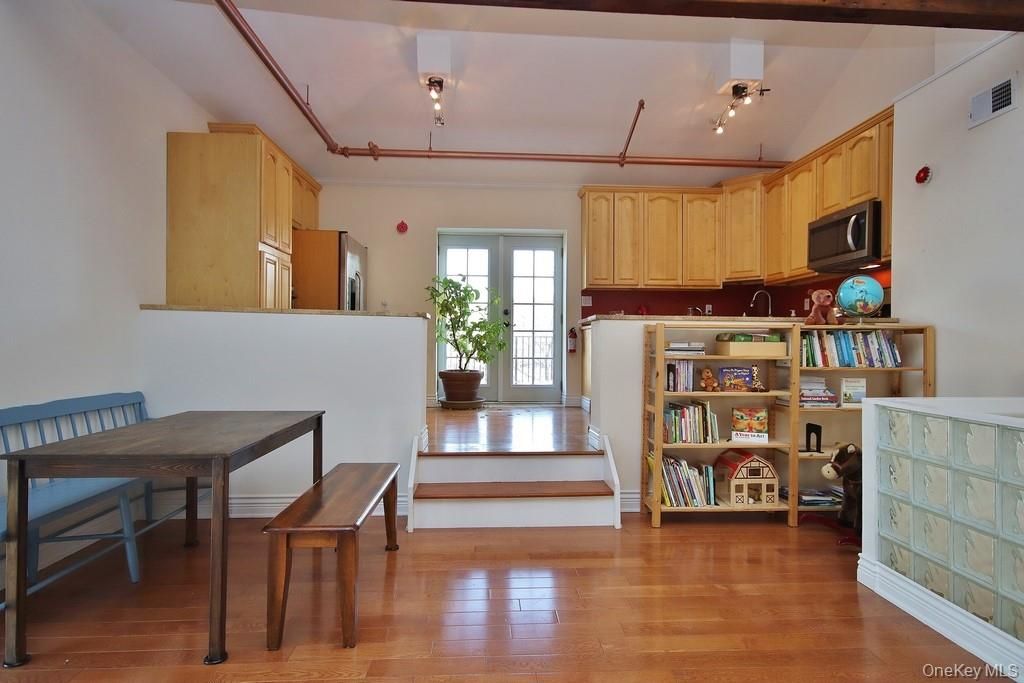 88 Broadway PH1, Ossining, NY 10562