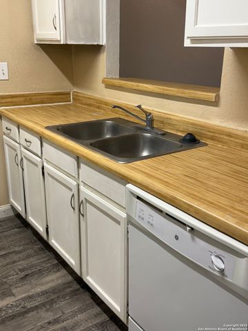 4949 Hamilton Wolfe Rd Apt 14101, San Antonio, TX 78229