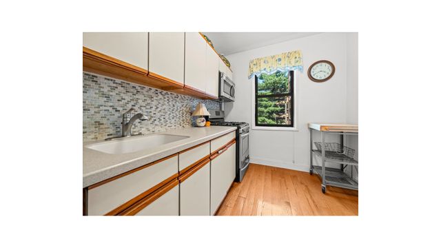 3601 Johnson Ave Apt 4O, New York City, NY 10463
