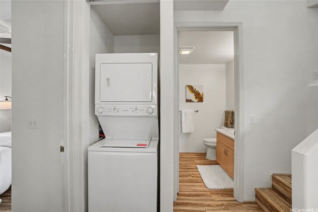 95-948 Wikao Street E304, Honolulu, HI 96789