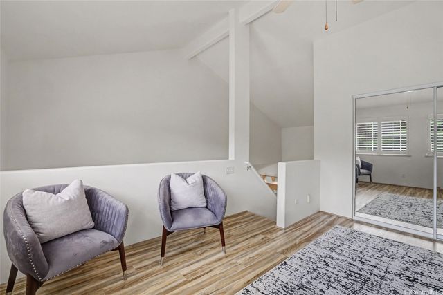 95-948 Wikao Street E304, Honolulu, HI 96789