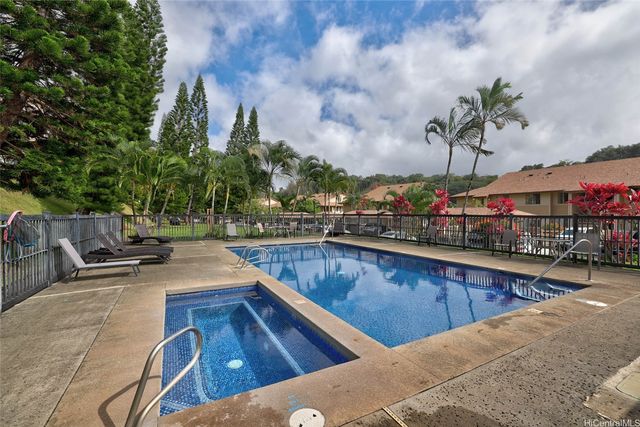 95-948 Wikao Street E304, Honolulu, HI 96789