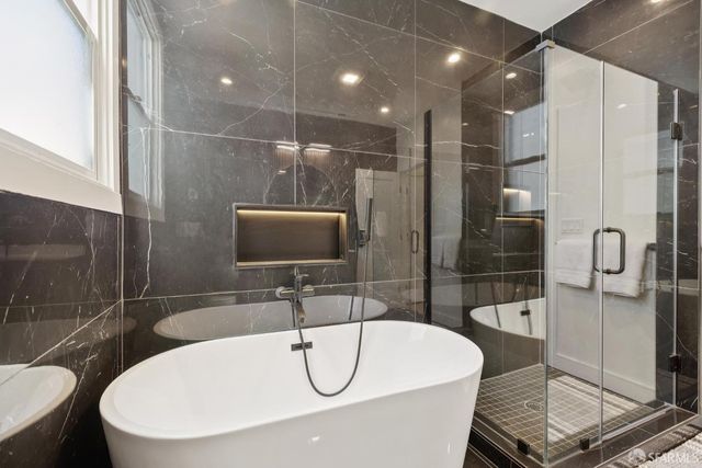 1234 Francisco Street 6, San Francisco, CA 94109