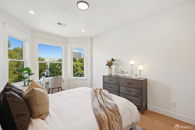 1234 Francisco Street 6, San Francisco, CA 94109