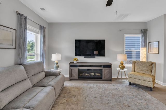 227 Champaign PVT Drive, Hendersonville, TN 37075