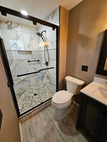 1105 N 14th Street, Monett, MO 65708