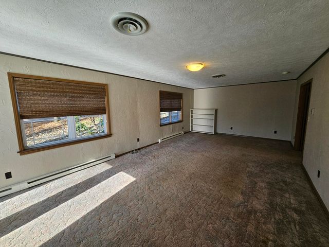 1105 N 14th Street, Monett, MO 65708