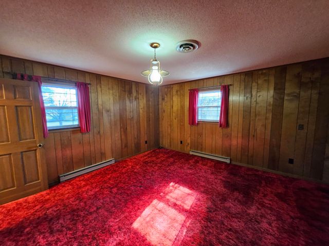 1105 N 14th Street, Monett, MO 65708