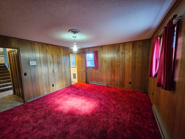 1105 N 14th Street, Monett, MO 65708