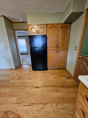 1105 N 14th Street, Monett, MO 65708