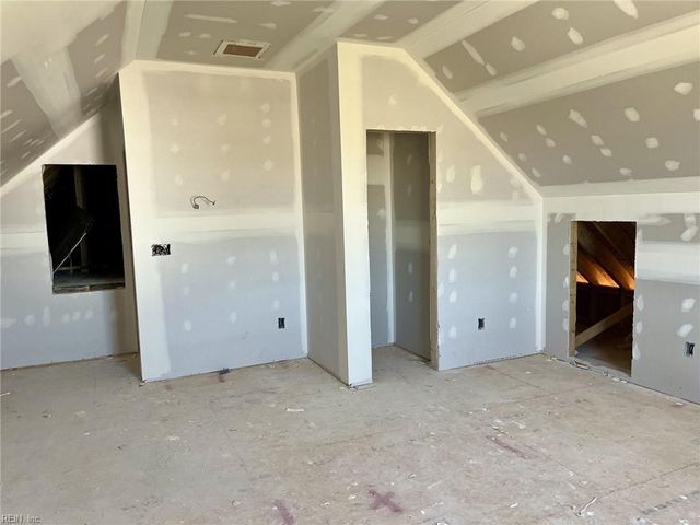 615 Meadstown RD, Elizabeth City, NC 27909