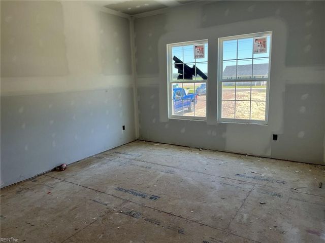 615 Meadstown RD, Elizabeth City, NC 27909