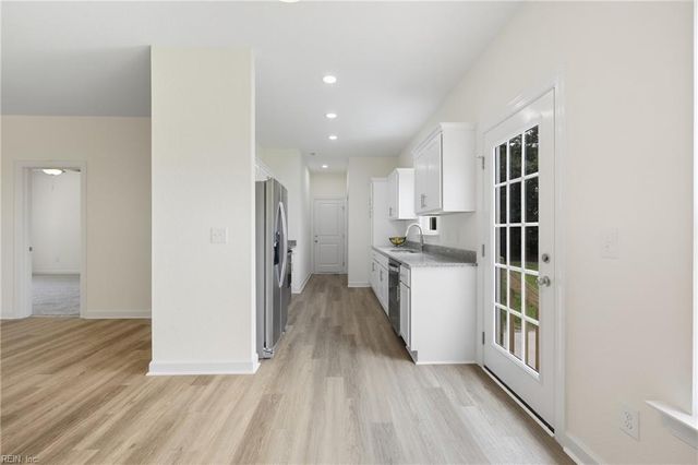 615 Meadstown RD, Elizabeth City, NC 27909