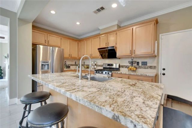 4330 Altivo Lane, Corona, CA 92883