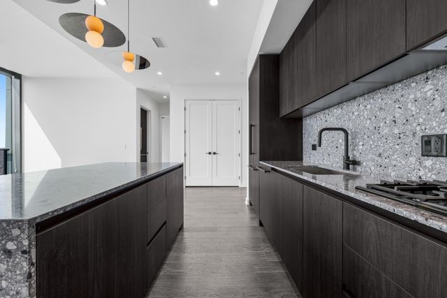 84 East Ave 4005, Austin, TX 78701