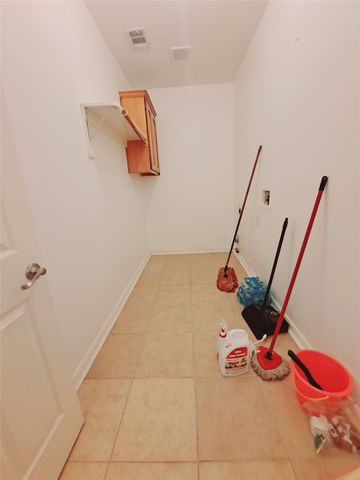 1534 Chapman Drive, Lancaster, TX 75134