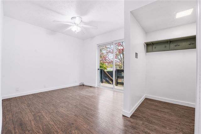 624 S Darby Rd., Hermitage, PA 16148