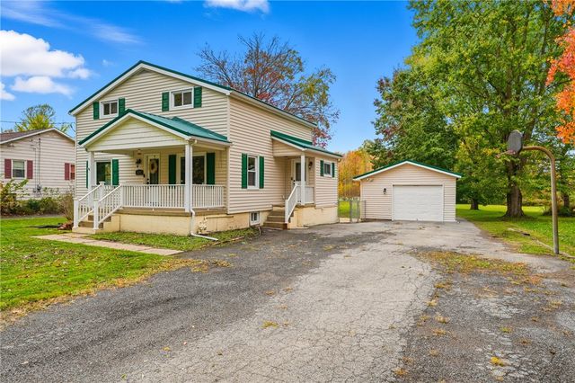 624 S Darby Rd., Hermitage, PA 16148