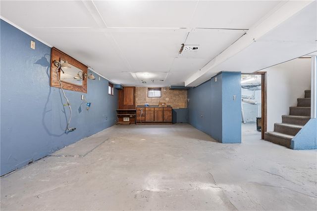 624 S Darby Rd., Hermitage, PA 16148