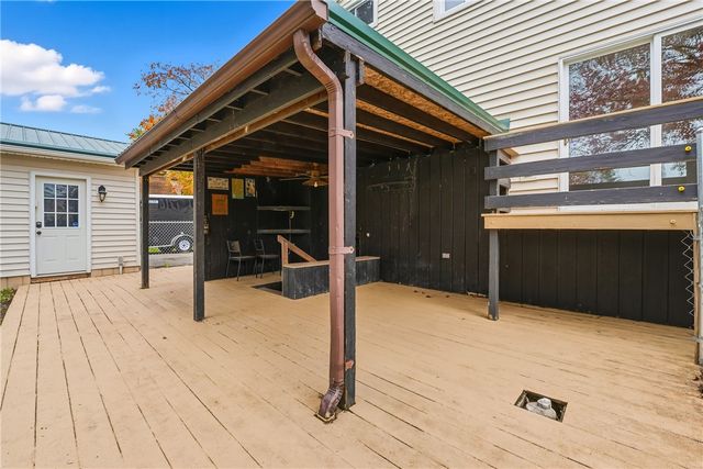 624 S Darby Rd., Hermitage, PA 16148