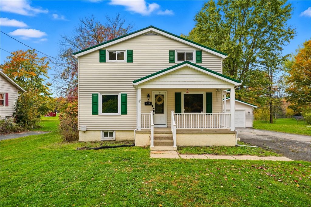 624 S Darby Rd., Hermitage, PA 16148