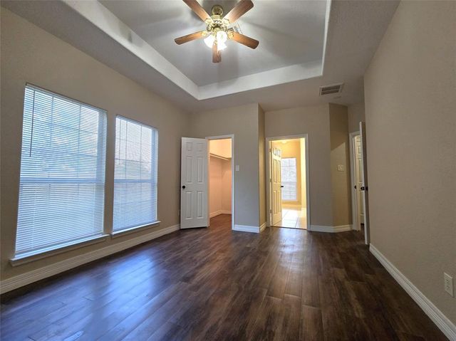 1944 Hillcroft, Prairie View, TX 77445