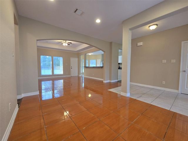 1944 Hillcroft, Prairie View, TX 77445
