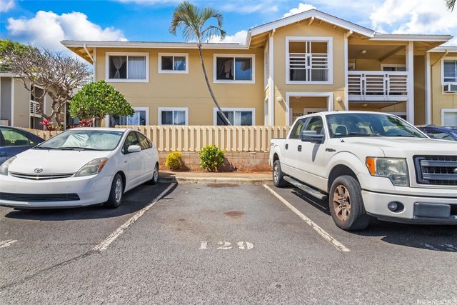 94-506 Kupuohi Street 7102, Waipahu, HI 96797