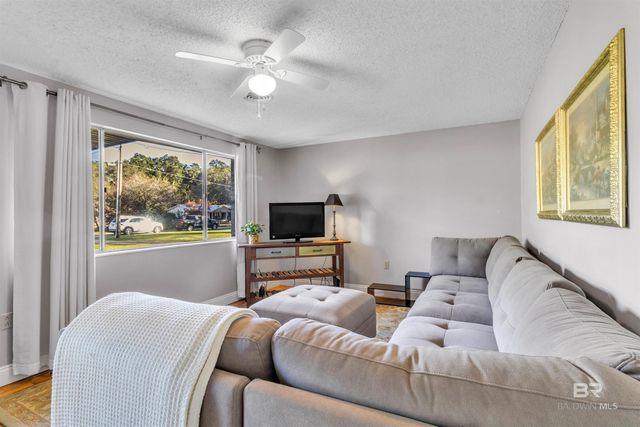 7423 Fairmont Drive, Foley, AL 36535