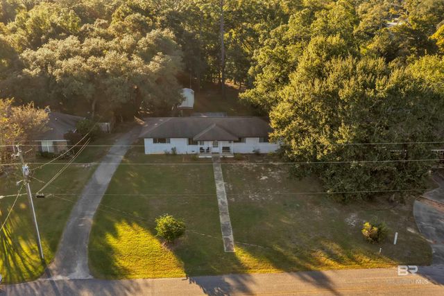 7423 Fairmont Drive, Foley, AL 36535